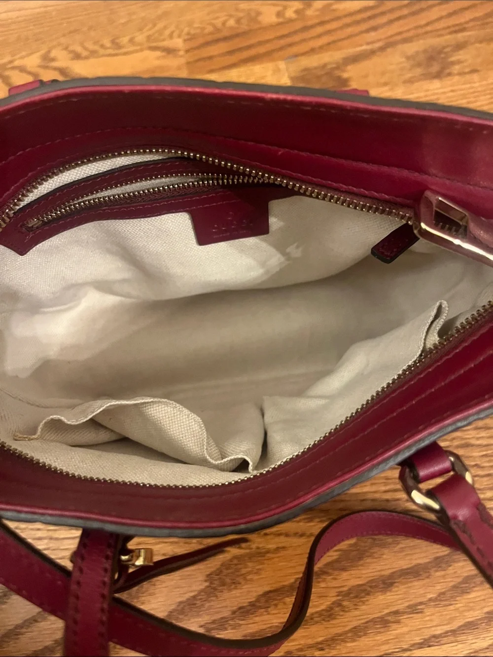 Gucci Small Bree Satchel Maroon Authentic